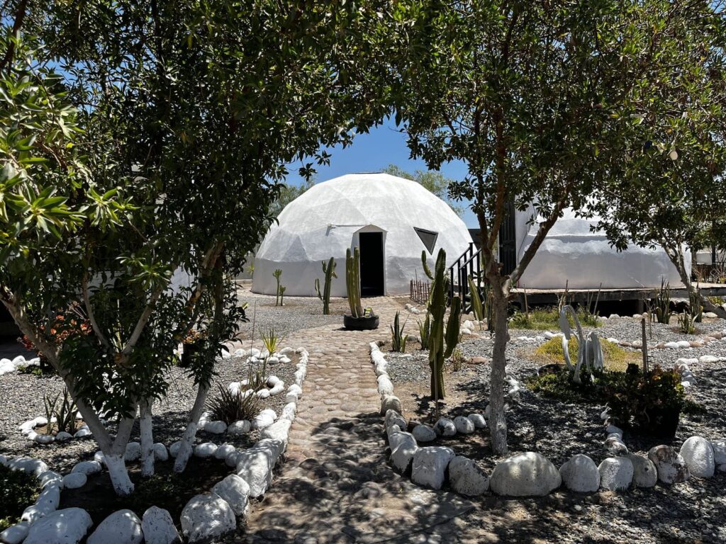 Domo Terapéutico, Experiencia Holística, masajes y relajación.