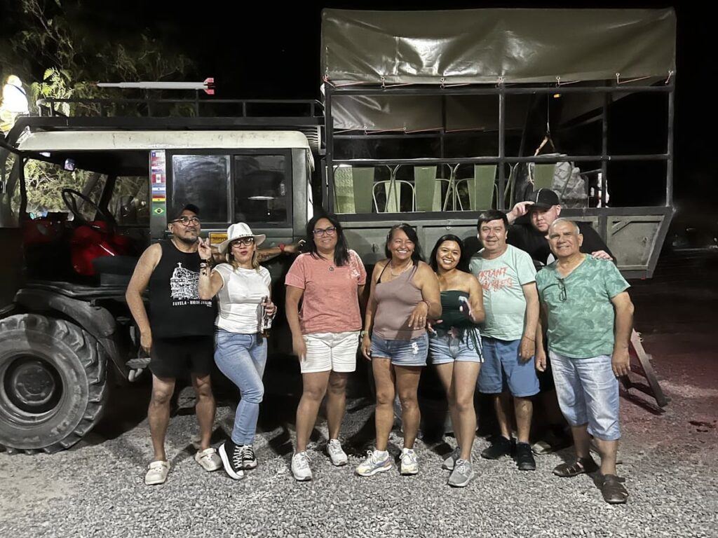 grupo de visitantes Rancho Kokoye rancho de caballos, arriendo de espacios, eventos, retiros escolares, retiros de empresa, fiesta de fin de año, matrimonios, celebraciones, piscina, animales de granja