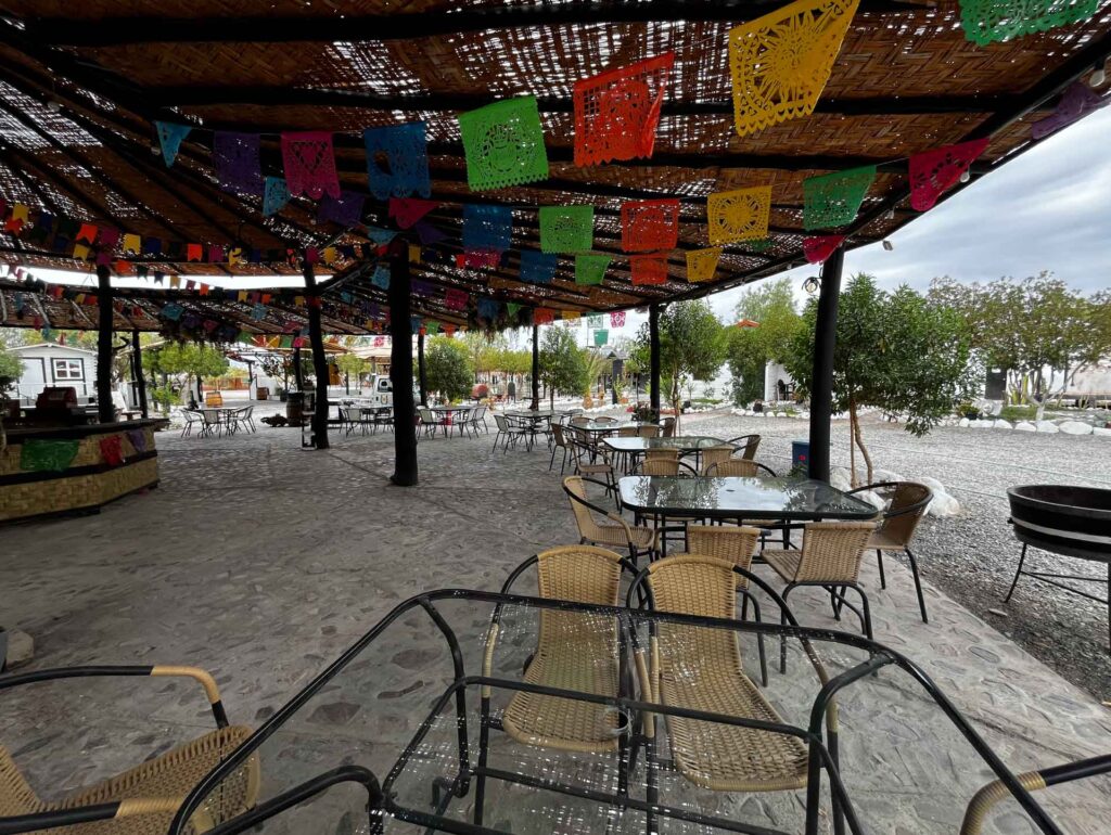 Pérgola eventos especiales Rancho Kokoye