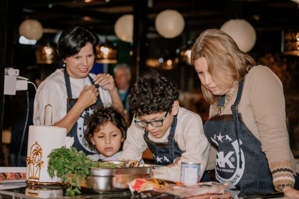 La Mesa del Chef - Rancho Kokoye. Centro de Eventos en La Huayca. Pampa del Tamarugal.
